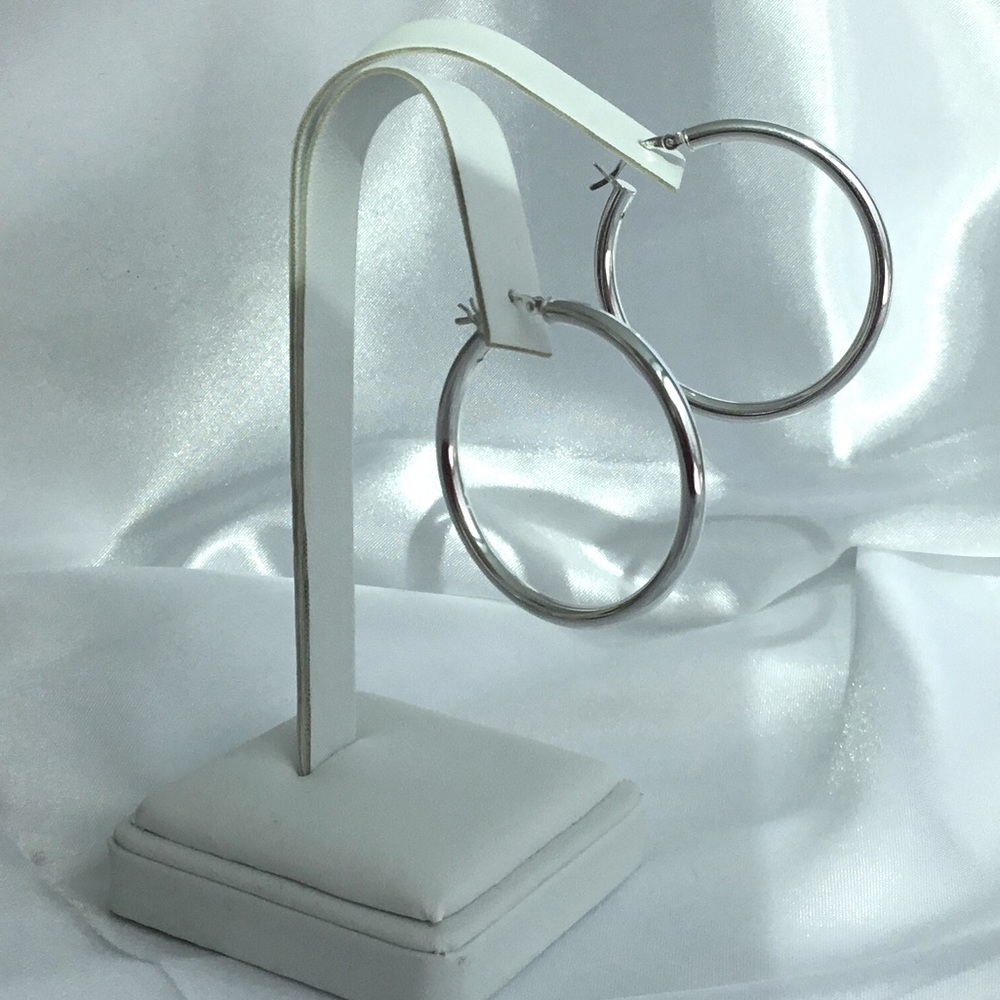 Sterling 3mm Round Tube Hoop Earrings - Picture 14 of 16